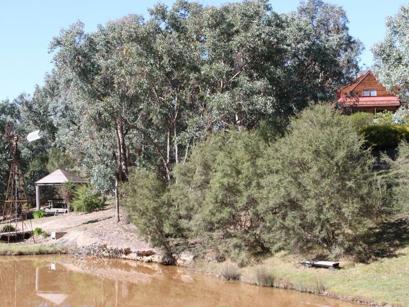 54 South Crescent, Eildon VIC 3713
