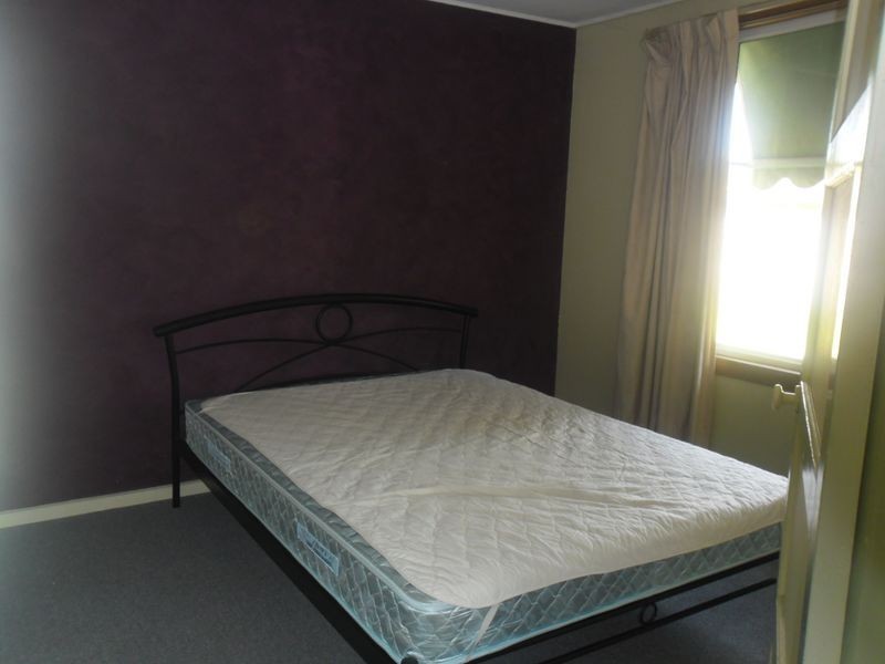 5 Fifth Street, Eildon VIC 3713