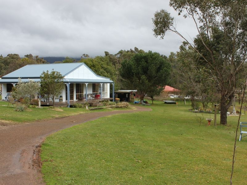 3 Cathedral Close, Buxton VIC 3711