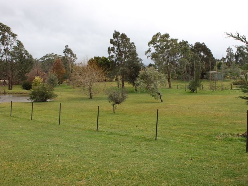 3 Cathedral Close, Buxton VIC 3711