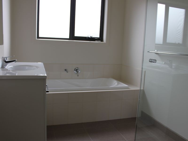 17 Manser Rise, Alexandra VIC 3714