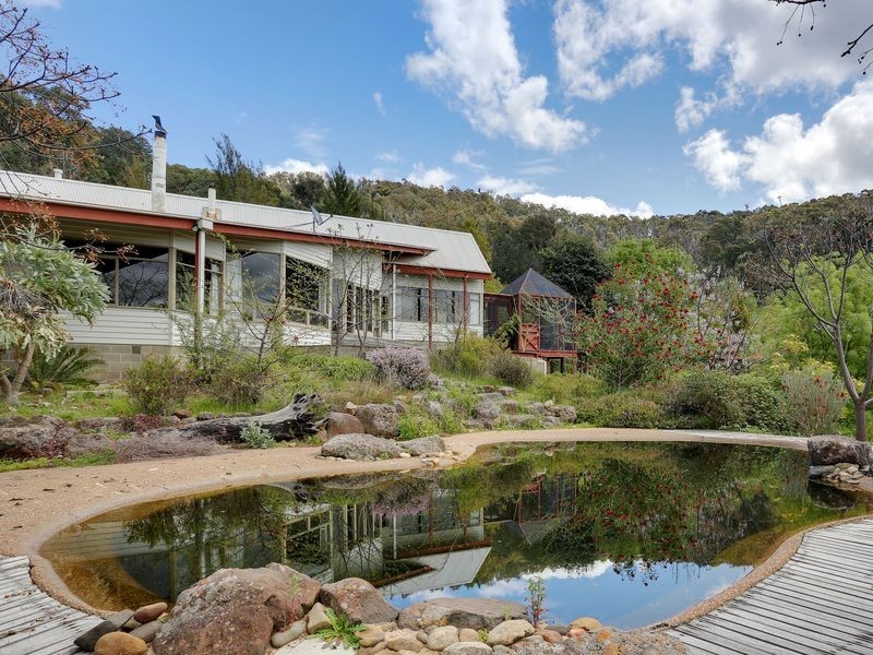 566 Crystal Creek Road, Alexandra VIC 3714