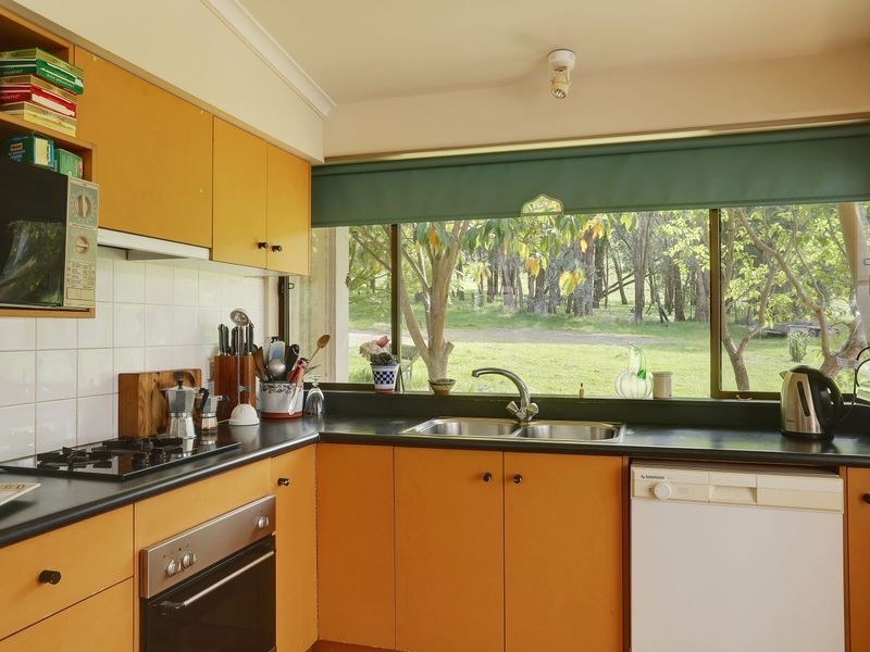 566 Crystal Creek Road, Alexandra VIC 3714