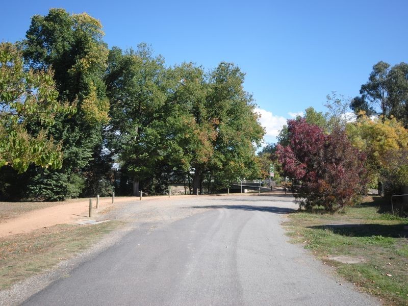 11 Paynes Avenue, Alexandra VIC 3714