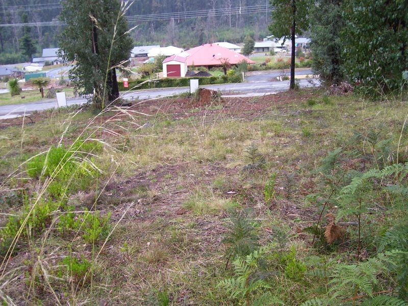 13 Allison Crescent, Marysville VIC 3779