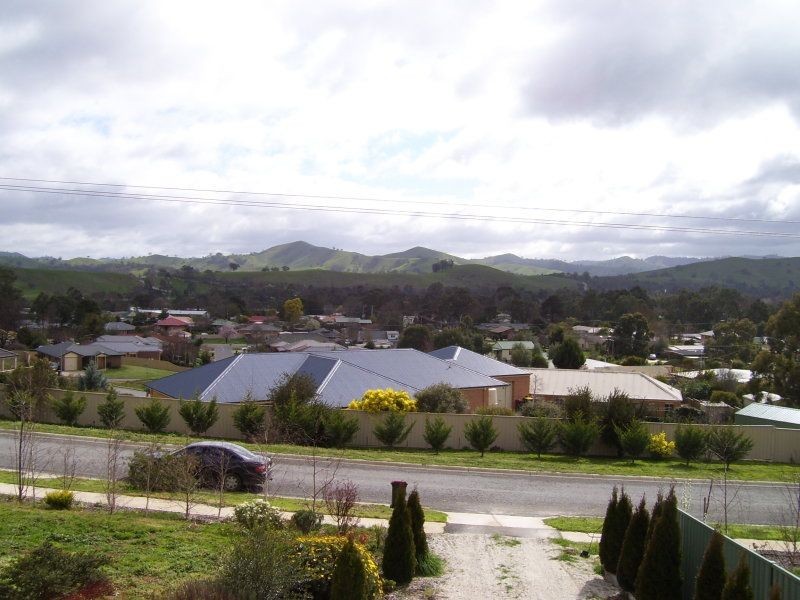 46 Pendlebury Street, Alexandra VIC 3714