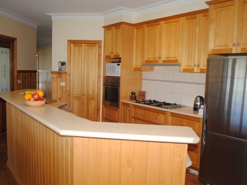 80 Edwards Road, Alexandra VIC 3714