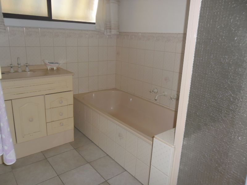 18 McKenzie Street, Alexandra VIC 3714