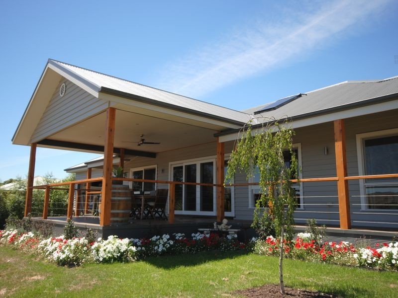 48 Pendlebury Street, Alexandra VIC 3714