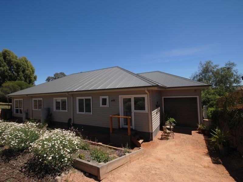 48 Pendlebury Street, Alexandra VIC 3714