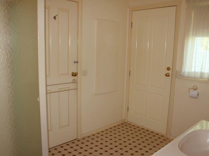 24 South Crescent, Eildon VIC 3713