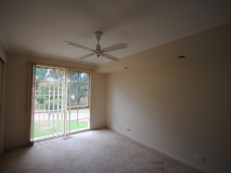 2/5 Albert Street, Alexandra VIC 3714