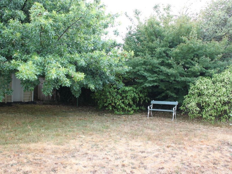 2 Sixth Street, Eildon VIC 3713