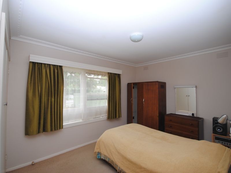 16 Perkins Street, Alexandra VIC 3714