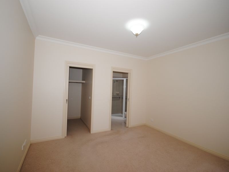 4/2 Thom Street, Alexandra VIC 3714