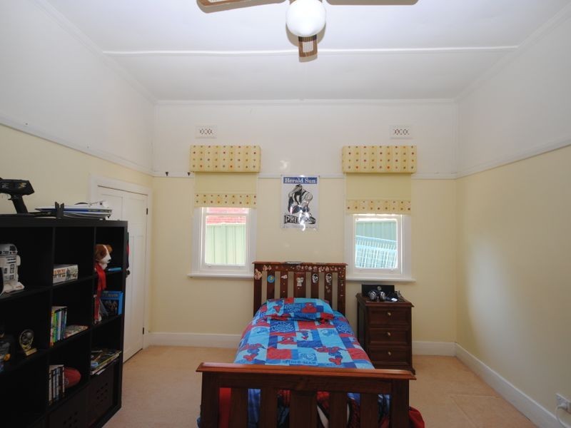 13 Myrtle Street, Alexandra VIC 3714