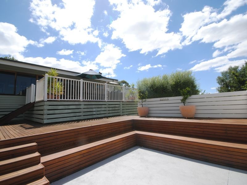 13 Myrtle Street, Alexandra VIC 3714