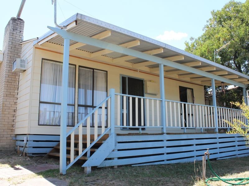 32 Ninth Street, Eildon VIC 3713