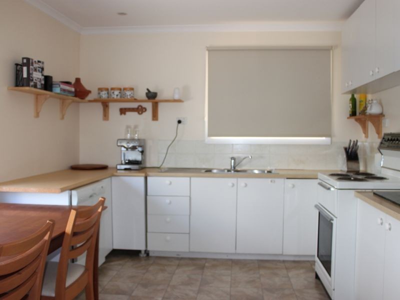 32 Ninth Street, Eildon VIC 3713