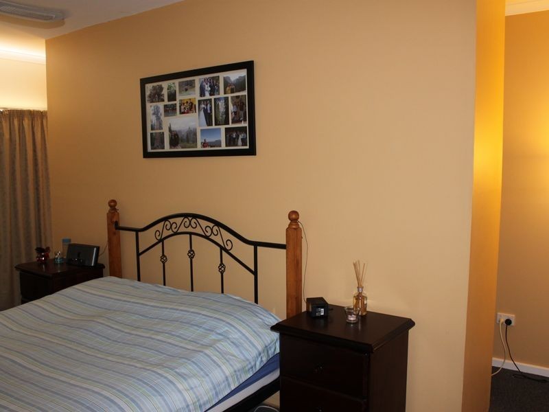 32 Ninth Street, Eildon VIC 3713