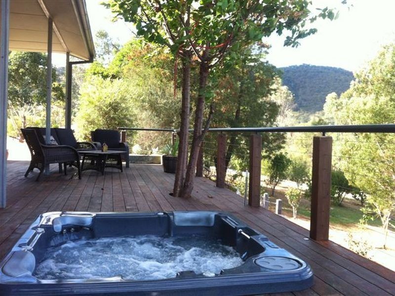 15 Alford Avenue, Eildon VIC 3713