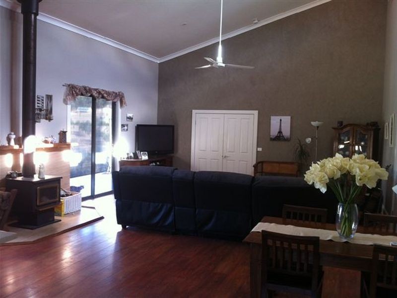 15 Alford Avenue, Eildon VIC 3713