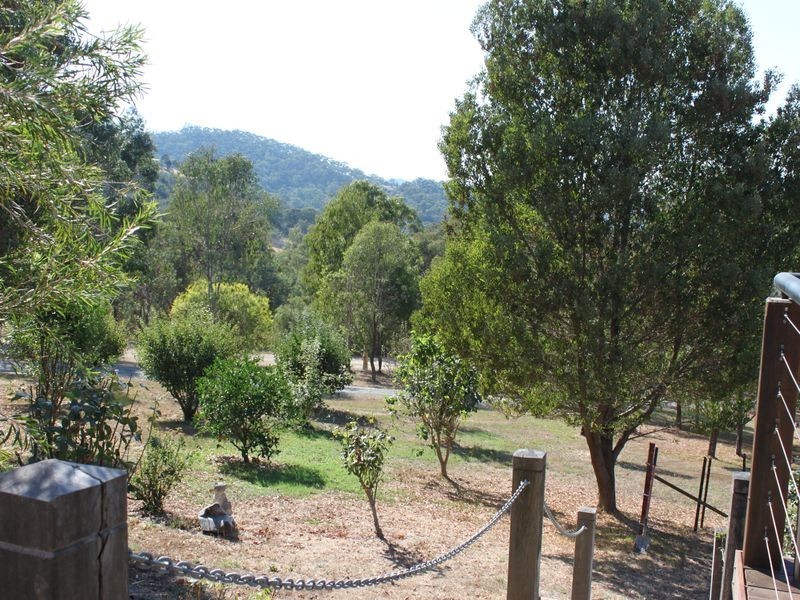 15 Alford Avenue, Eildon VIC 3713