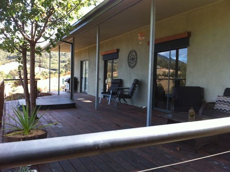 15 Alford Avenue, Eildon VIC 3713