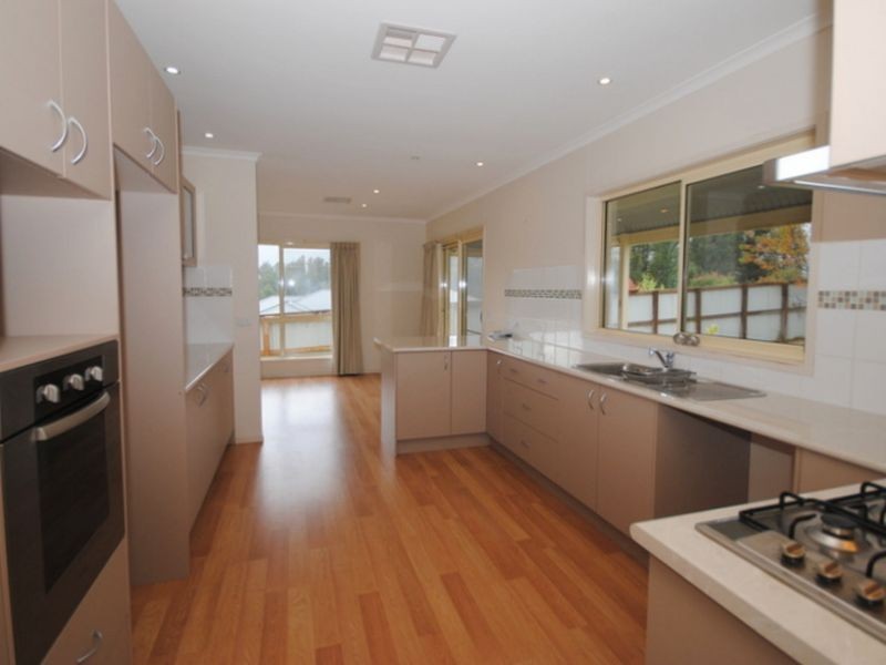 23 Mt Kitchener Avenue, Marysville VIC 3779