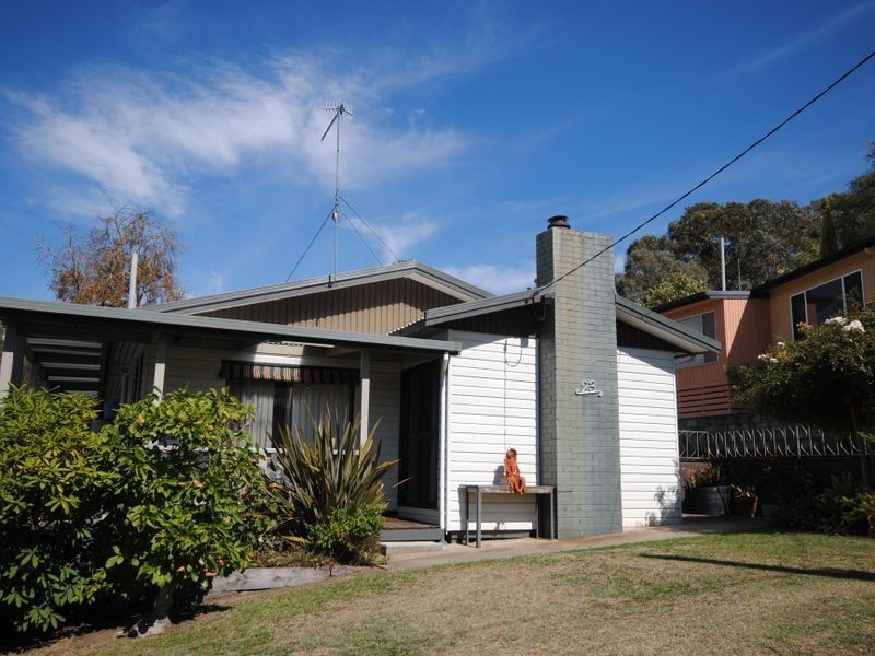23 Eighth Street, Eildon VIC 3713