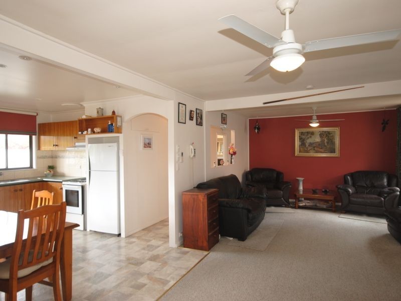 23 Eighth Street, Eildon VIC 3713