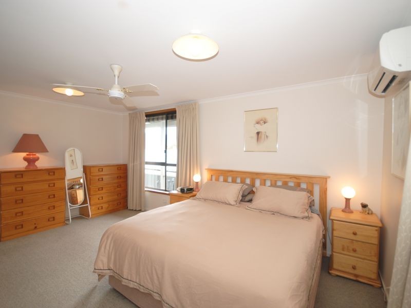 23 Eighth Street, Eildon VIC 3713