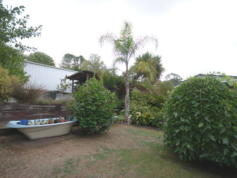 23 Eighth Street, Eildon VIC 3713