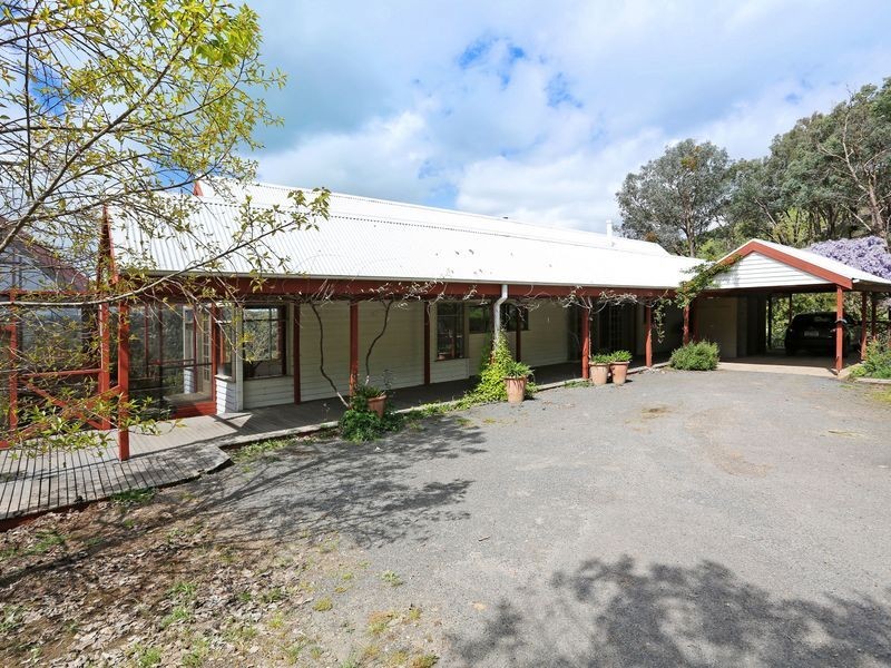 566 Crystal Creek Road, Alexandra VIC 3714