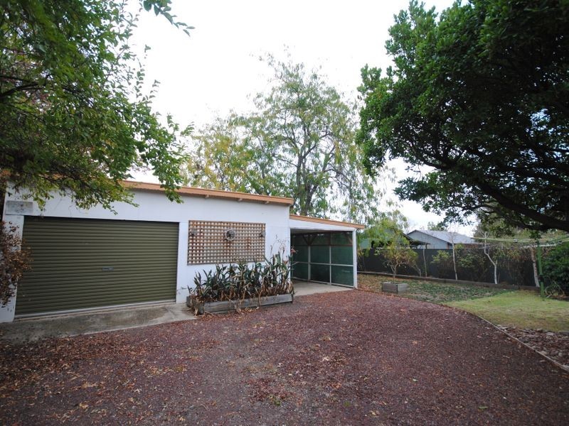 28 Coster Street, Alexandra VIC 3714