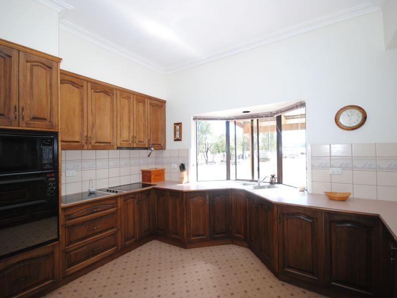 17 Endicott Road, Alexandra VIC 3714