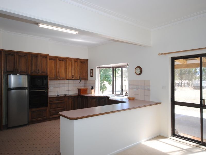 17 Endicott Road, Alexandra VIC 3714