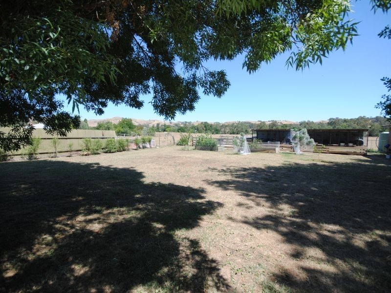 17 Endicott Road, Alexandra VIC 3714