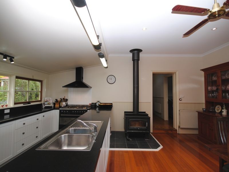 68 Crystal Creek Road, Alexandra VIC 3714