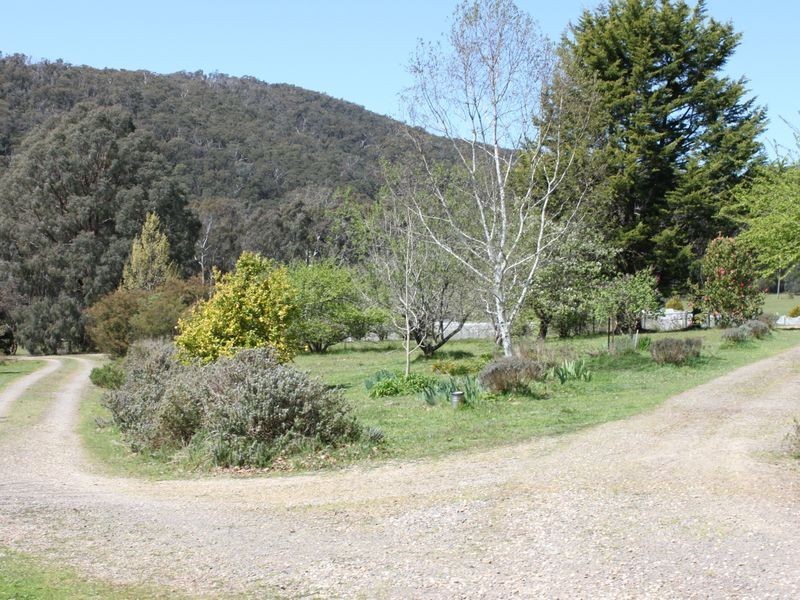 726 Crystal Creek Road, Alexandra VIC 3714