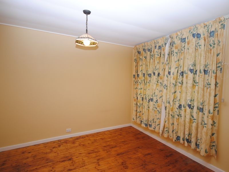 27 Centre Avenue, Eildon VIC 3713