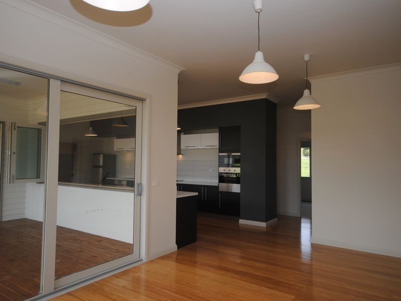 42 Villeneuve Street, Alexandra VIC 3714