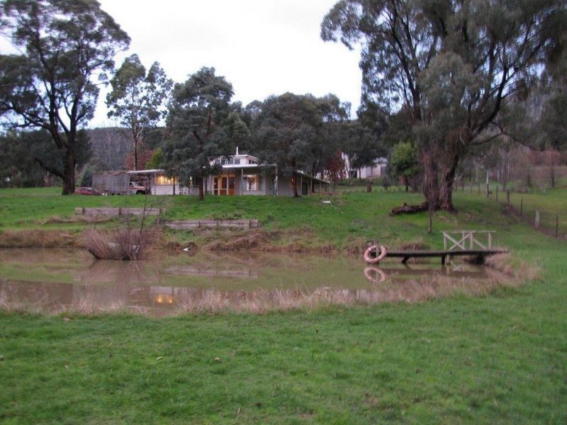 6 Cathedral Close, Buxton VIC 3711