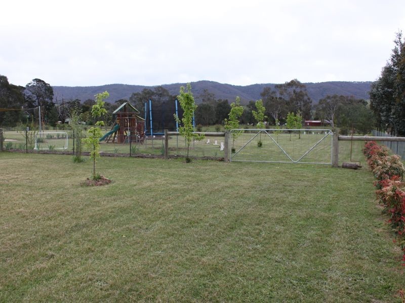 26 Yarck Village Place, Yarck VIC 3719