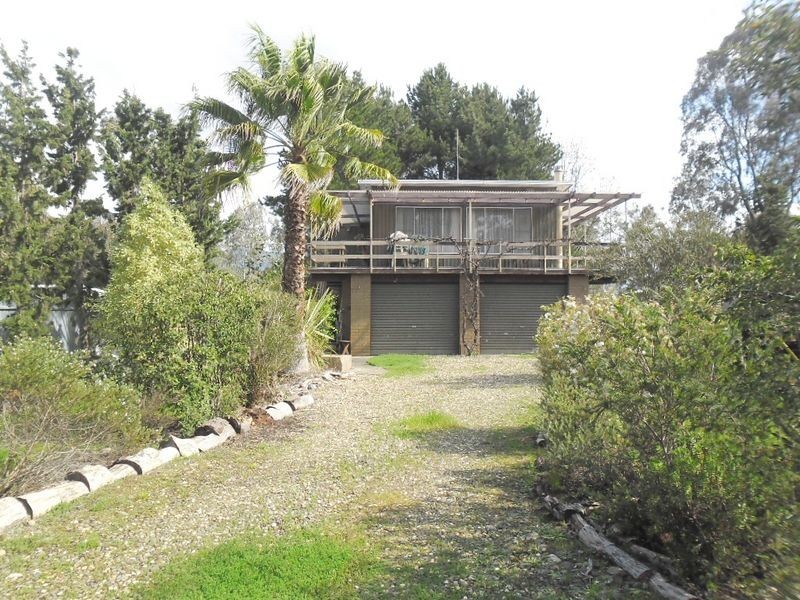 17 Park Avenue, Eildon VIC 3713