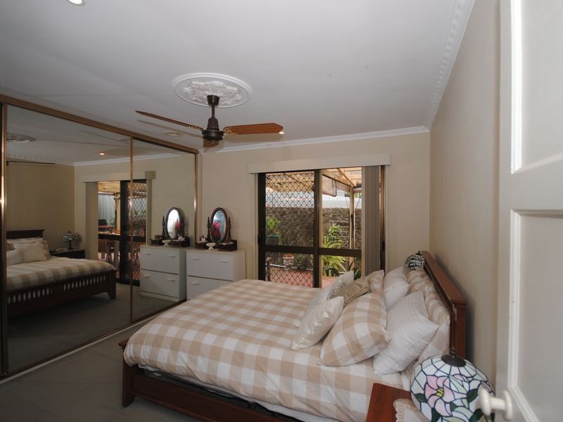 25 Eighth Street, Eildon VIC 3713