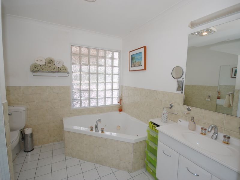 25 Eighth Street, Eildon VIC 3713