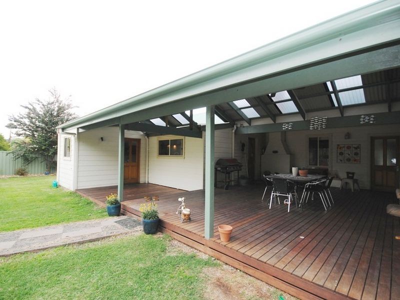 22 Albert Street, Alexandra VIC 3714