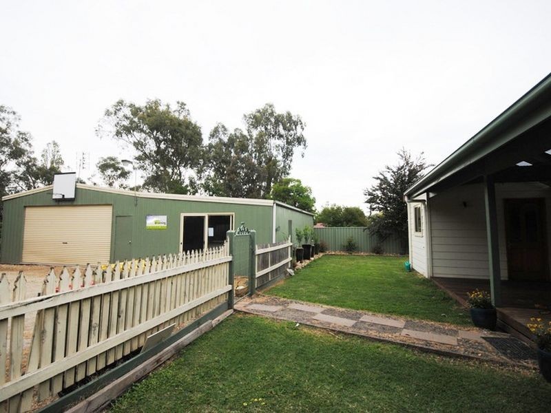 22 Albert Street, Alexandra VIC 3714