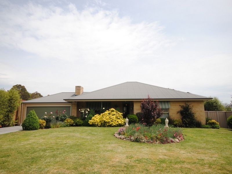 3 Creighton Court, Alexandra VIC 3714